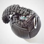 Load image into Gallery viewer, Paracord Survival Grenade
